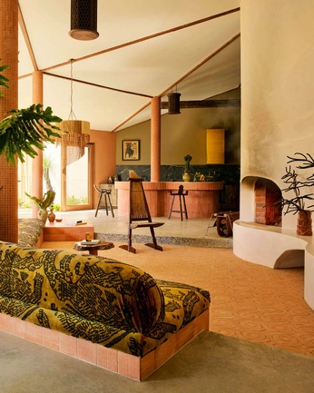 A cover of "p.a.n concept 3" cluster. The owner is merce.stif. The cluster consists of 4 elements.