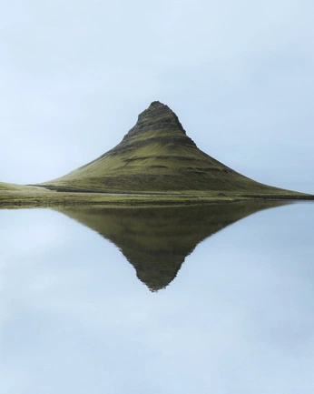 A cover of "Code 10/Landscape" cluster. The owner is helloitsyok. The cluster consists of 16 elements.