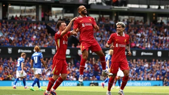 A cover of "Interstate" cluster. The owner is tomdenoon. The cluster consists of 1 element.