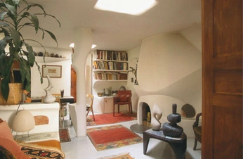 A cover of "Dream house" cluster. The owner is rooivy. The cluster consists of 3 elements.