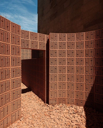 A cover of "Design- Material" cluster. The owner is artist.josh. The cluster consists of 1 element.