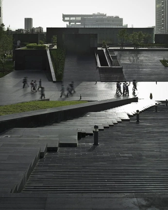 A cover of "Aiqing Remake" cluster. The owner is liweiguo. The cluster consists of 3 elements.