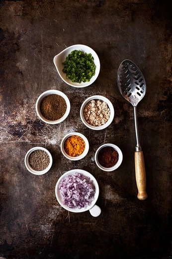 A cover of "Bombay" cluster. The owner is fabokadri. The cluster consists of 120 elements.