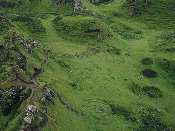 A cover of "Earth" cluster. The owner is milamathernj. The cluster consists of 1 element.