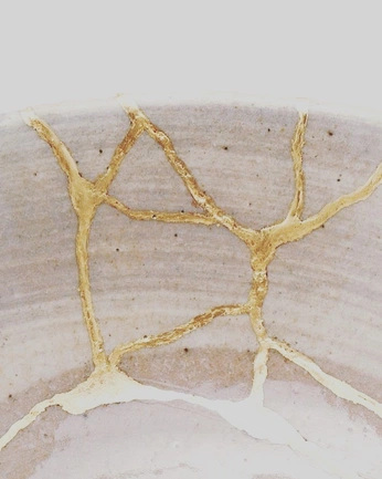 A cover of "kintsugi" cluster. The owner is saintroux. The cluster consists of 4 elements.
