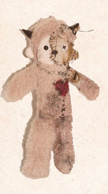 A cover of "October" cluster. The owner is celiarahill. The cluster consists of 2 elements.