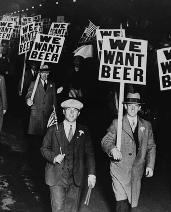 A cover of "Hey you" cluster. The owner is tanrisovan. The cluster consists of 12 elements.