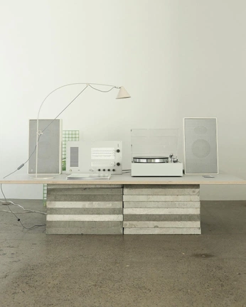 A cover of "Interiors" cluster. The owner is kacperfyi. The cluster consists of 3 elements.