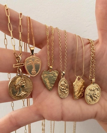 A cover of "✶ jewelry" cluster. The owner is ennia. The cluster consists of 139 elements.