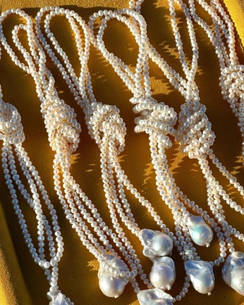 A cover of "jewls" cluster. The owner is flawleur. The cluster consists of 25 elements.