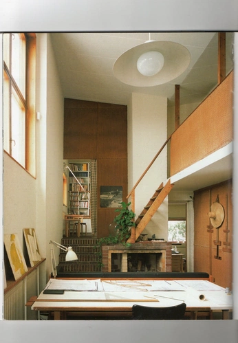 A cover of "Old Interiors" cluster. The owner is sheepparsley. The cluster consists of 7 elements.