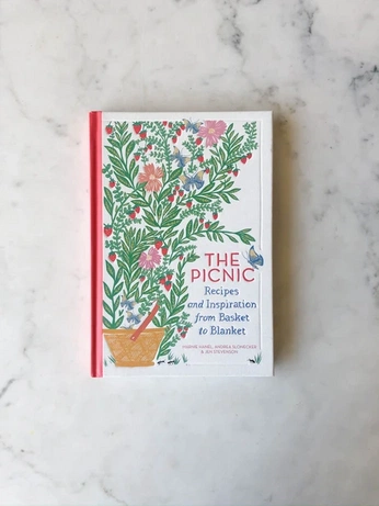 A cover of "Livres" cluster. The owner is anniecarbo. The cluster consists of 9 elements.