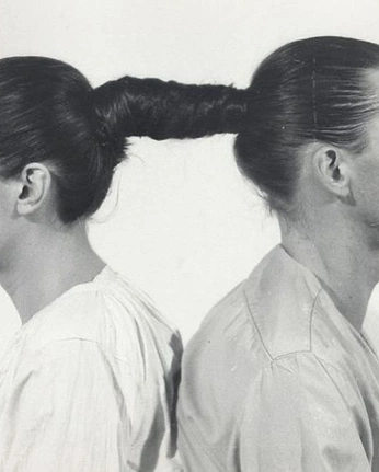 A cover of "People i like" cluster. The owner is maiucheb. The cluster consists of 14 elements.