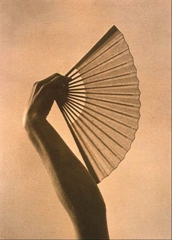 A cover of "Arte y Compás" cluster. The owner is mariavives. The cluster consists of 3 elements.