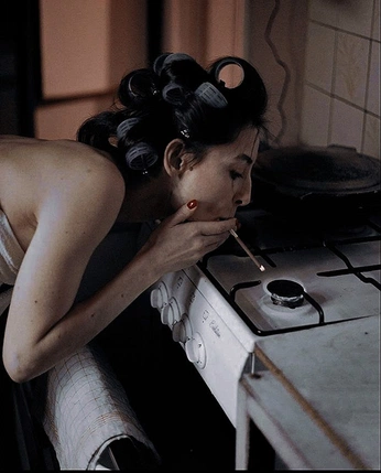 A cover of "HouseWifey cc" cluster. The owner is chillinn.102. The cluster consists of 43 elements.