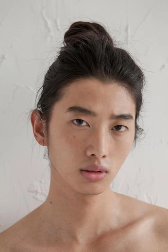 A cover of "F A C E S" cluster. The owner is blueflower. The cluster consists of 39 elements.