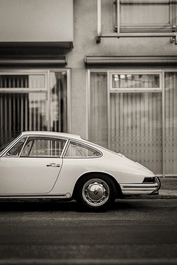 A cover of "photography" cluster. The owner is drplague. The cluster consists of 3 elements.