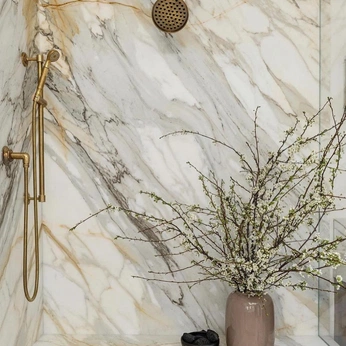 A cover of "B A T H E" cluster. The owner is kategamble. The cluster consists of 5 elements.