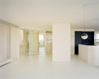 A cover of "interior" cluster. The owner is tabako. The cluster consists of 18 elements.