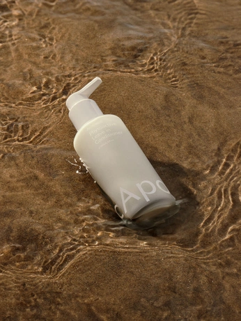 A cover of "Mock King" cluster. The owner is aliozden. The cluster consists of 5 elements.