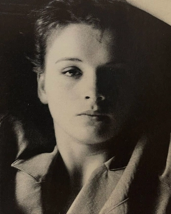 A cover of "Humans" cluster. The owner is meyys. The cluster consists of 29 elements.