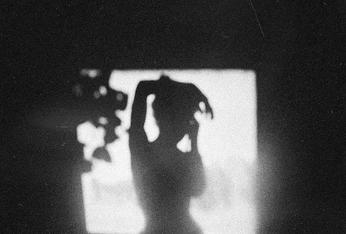 A cover of "B&W film photography" cluster. The owner is bobditty. The cluster description is "creative and artistic black and white photography based on film.". The cluster consists of 75 elements.