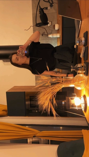 A cover of "PERVAHUMAN" cluster. The owner is pervahuman. The cluster consists of 14 elements.