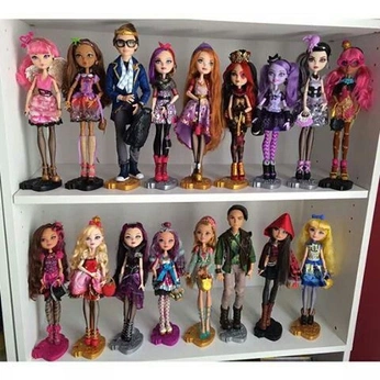 A cover of "ever after high dolls" cluster. The owner is m4chines. The cluster consists of 101 elements.