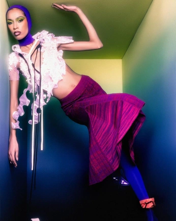 A cover of "giovanna ostía" cluster. The owner is pauuline. The cluster consists of 15 elements.