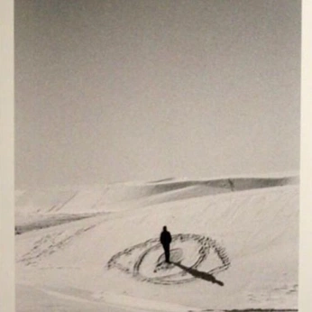 A cover of "Beautiful Imagery" cluster. The owner is oliviiallee. The cluster consists of 9 elements.