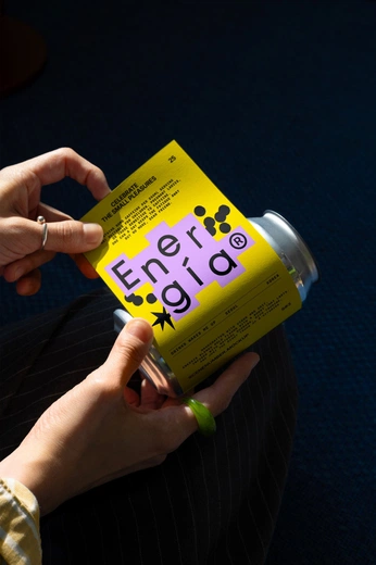 A cover of "Brand Showcase inFrames" cluster. The owner is sey. The cluster description is "Brand Applications (Business Cards, Box, etc) Showcased in ✨ Ways.". The cluster consists of 44 elements.