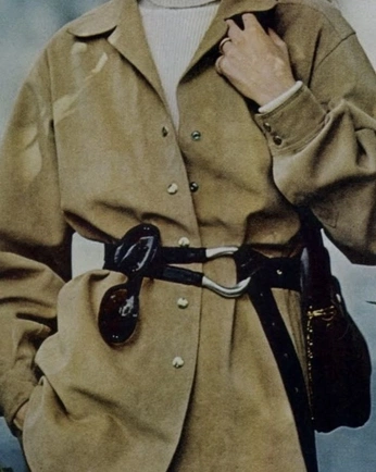 A cover of "Jackets" cluster. The owner is emloularsen. The cluster consists of 3 elements.