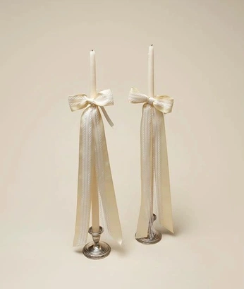 A cover of "living" cluster. The owner is myra. The cluster consists of 33 elements.