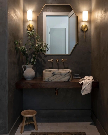 A cover of "Bathroom" cluster. The owner is malamene. The cluster consists of 11 elements.