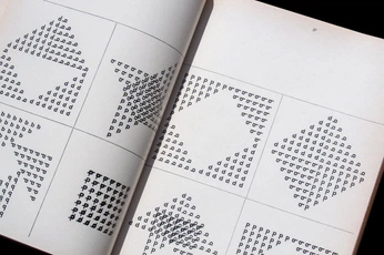 A cover of "snr studio - graphic des" cluster. The owner is sarahisraelsen. The cluster consists of 3 elements.