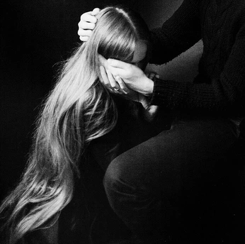 A cover of "Touch" cluster. The owner is heytashy. The cluster consists of 39 elements.