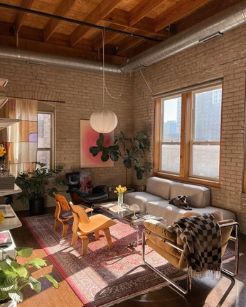 A cover of "Dream house" cluster. The owner is chelseayaninne. The cluster consists of 17 elements.