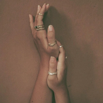 A cover of "Jewelry" cluster. The owner is sandrafornorm. The cluster consists of 13 elements.