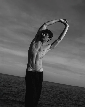 A cover of "Anatomy" cluster. The owner is amosdeus. The cluster consists of 51 elements.