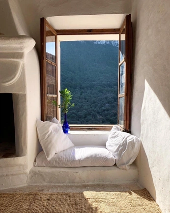 A cover of "Casa" cluster. The owner is nikhuno. The cluster consists of 12 elements.