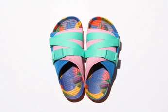 A cover of "Poler x People Sandals" cluster. The owner is benjiwagner. The cluster consists of 10 elements.