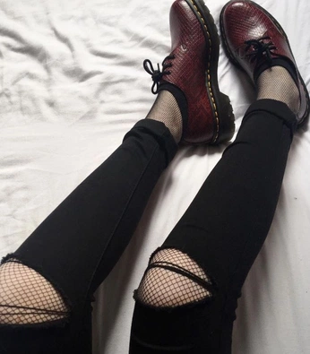 A cover of "clothes i want" cluster. The owner is ratttyking. The cluster consists of 5 elements.