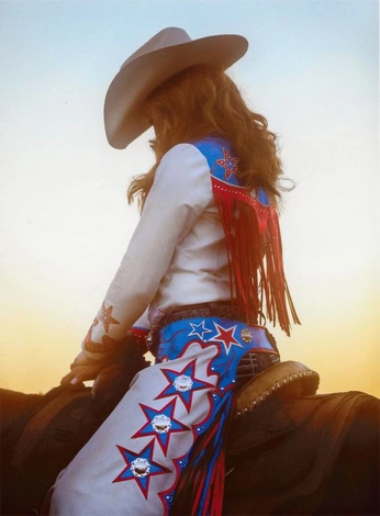 A cover of "east west 2" cluster. The owner is garrettking. The cluster consists of 21 elements.