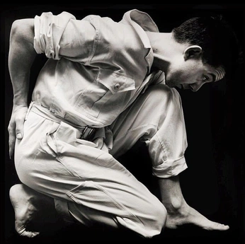 A cover of "AUTORRETRATO." cluster. The owner is tatanogueira. The cluster consists of 1 element.