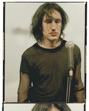 A cover of "nin" cluster. The owner is gothclaudia. The cluster consists of 3 elements.