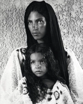 A cover of "Bb" cluster. The owner is yoyoyes. The cluster consists of 1 element.