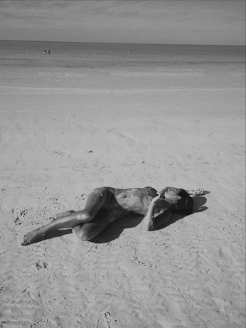 A cover of "perfume" cluster. The owner is katst. The cluster consists of 2 elements.