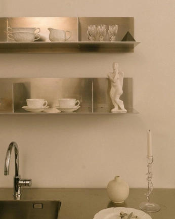 A cover of "Home" cluster. The owner is nukystudio. The cluster consists of 46 elements.