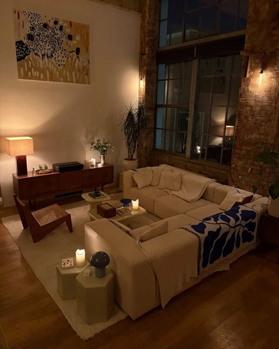 An Instagram carousel post added by stevebucks on Apr 19, 2025. The author is @ldnloft.