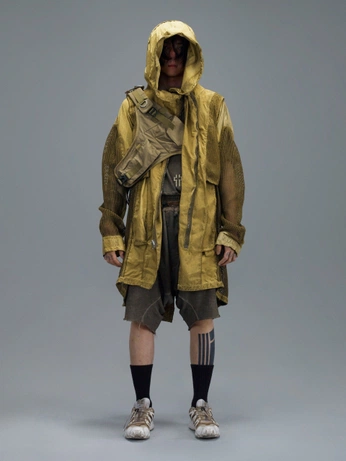 A cover of "Outfits" cluster. The owner is xugarito. The cluster consists of 22 elements.